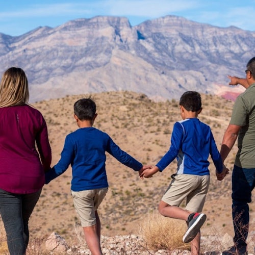 Red Rock Canyon: Helicopter Tour from Las Vegas + Private Landing