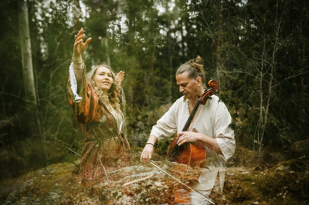 Alma Solina ja Hale Heikkilä