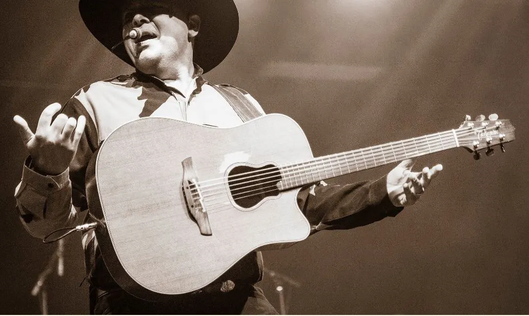 Garth Guy: The Ultimate Garth Brooks Tribute