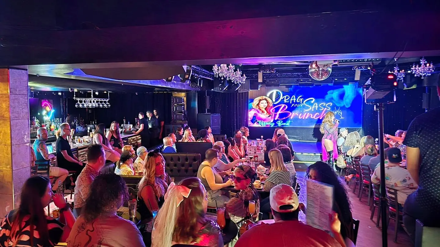 Dine n' Drag