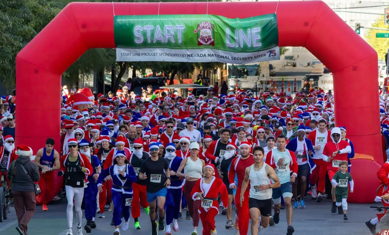 The Las Vegas Great Santa Run