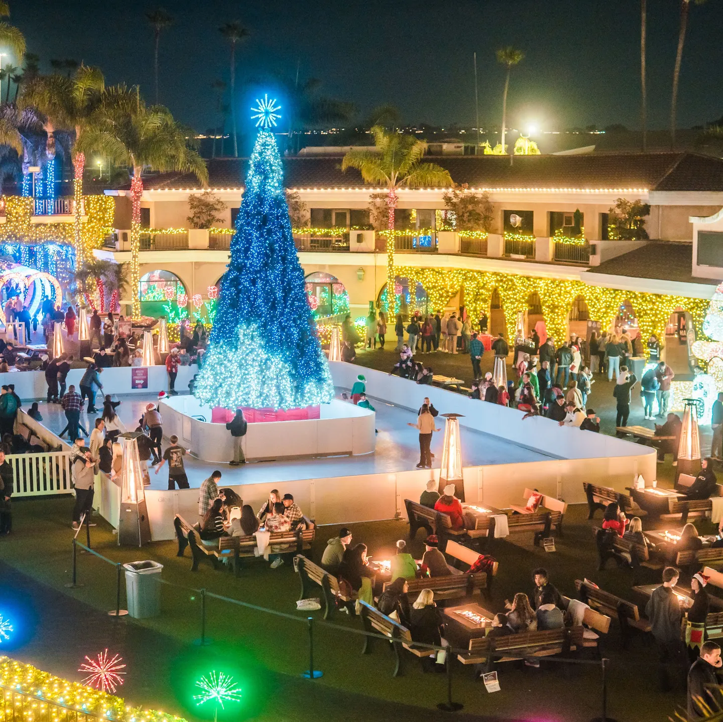 Coastal Christmas Holiday Light Spectacular