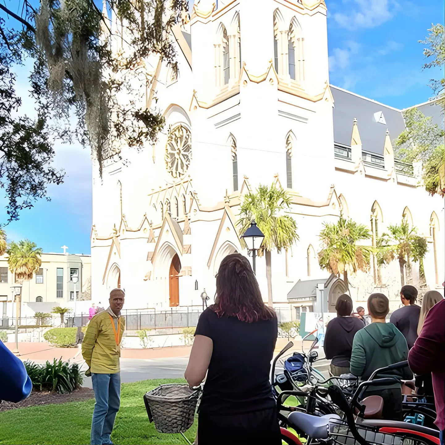 2-Hour Explore Savannah Bike Tour