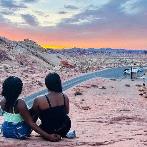 Valley of Fire: Guided Sunset Tour from Las Vegas