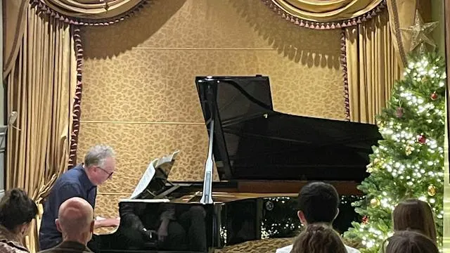 London Piano Meetup Group 'Xmas party' 2026 performance event Friday 11th December. 6pm - until late!