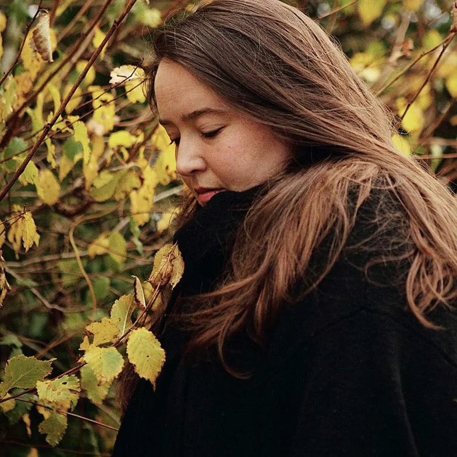 Medieval Deep Listening - Laura Cannell + Visuals