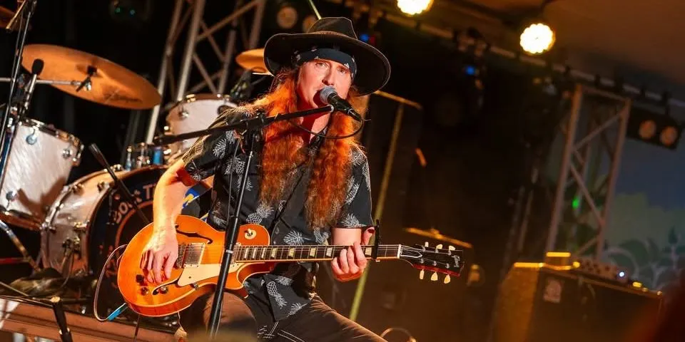 8 Ball Aitken - Cairns Blues Guitar Workshop @ Machans Beach Hall