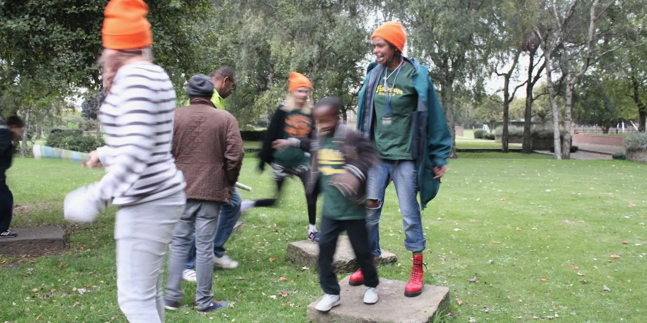 Family Wild Walk - Hackney Downs to Hackney Central