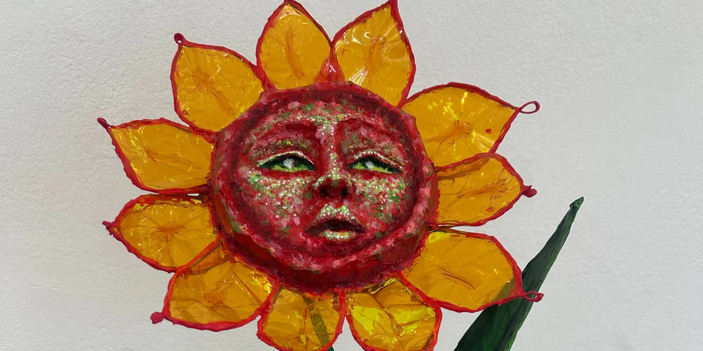 Sculpting Faces: Paper Mâché with Manuela Serje