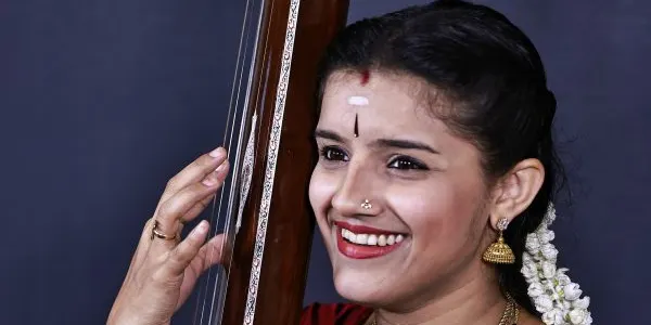 Carnatic Vocal Concert by Kruthi Bhat