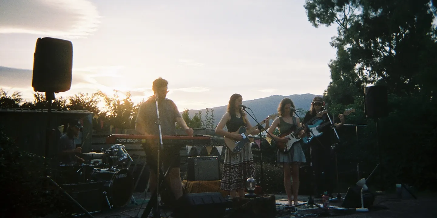 Miah Aplin & Band: Dragon Lights Album Party