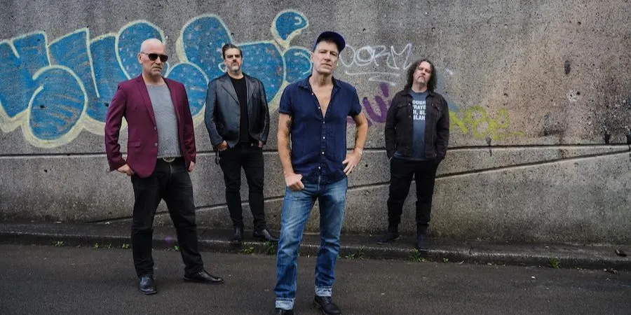 The Vors "Canberra Kids Runnin' Wild" w/ The King Hits + Sideburn @ Dissent