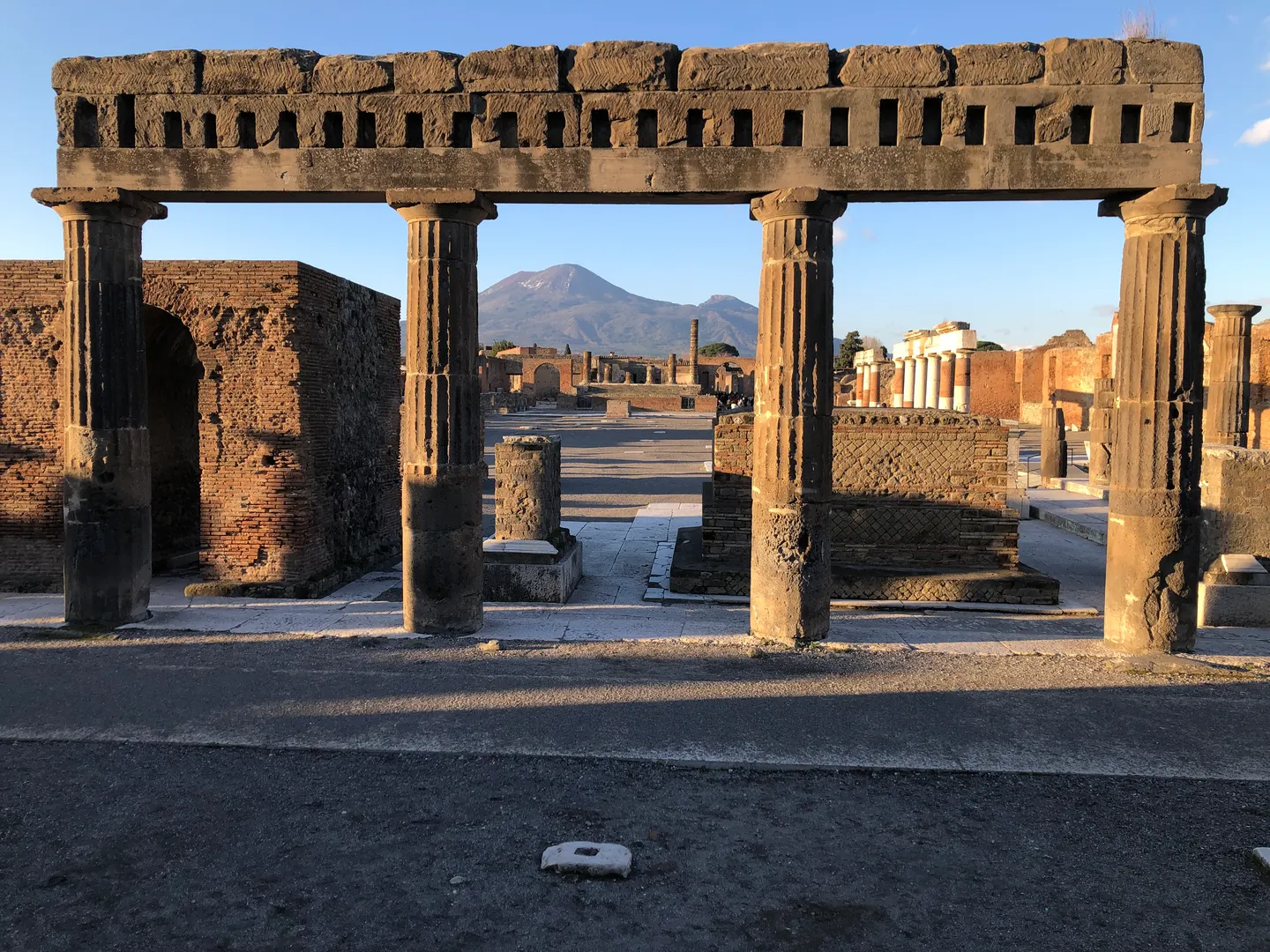 Excavating at Pompeii: An Archaeologist’s Career in Ruins