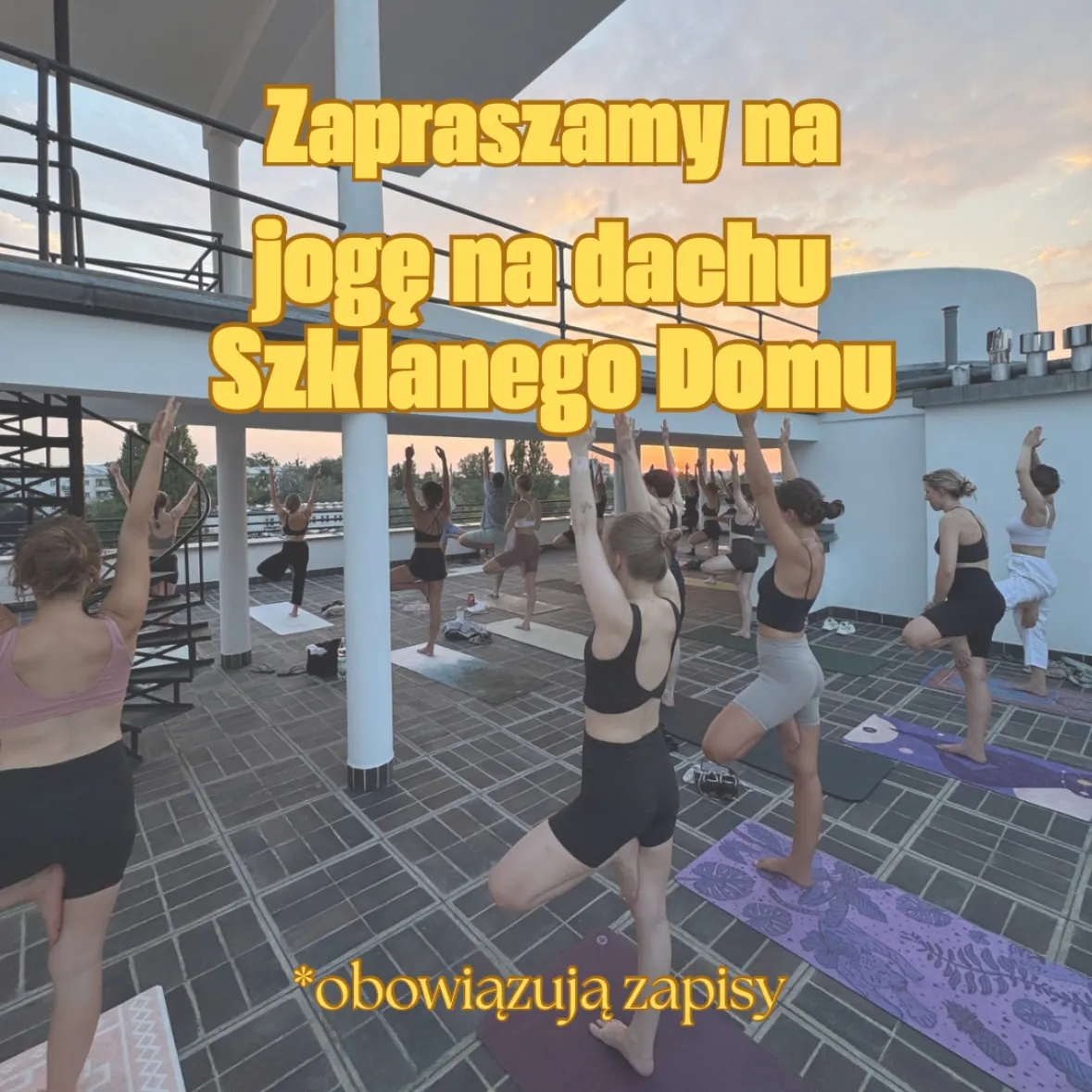 Joga w Szklanym Domu