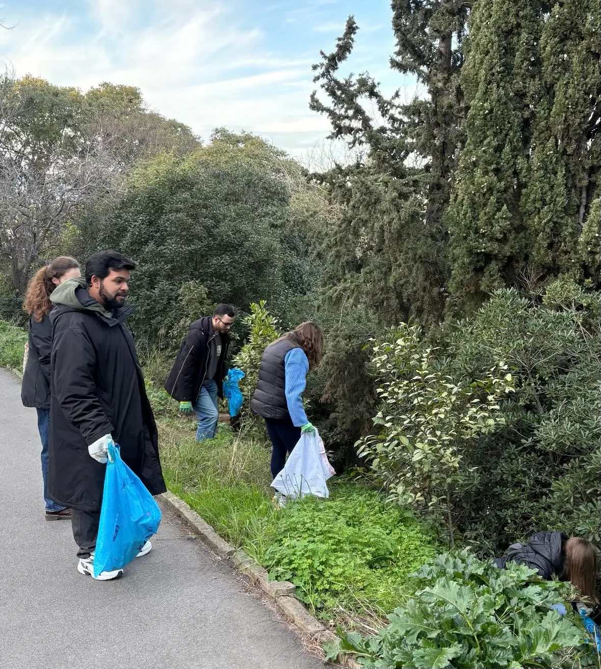 Beach Clean-Up Barcelona: Global Shapers Barcelona x Clean Beach Initiative