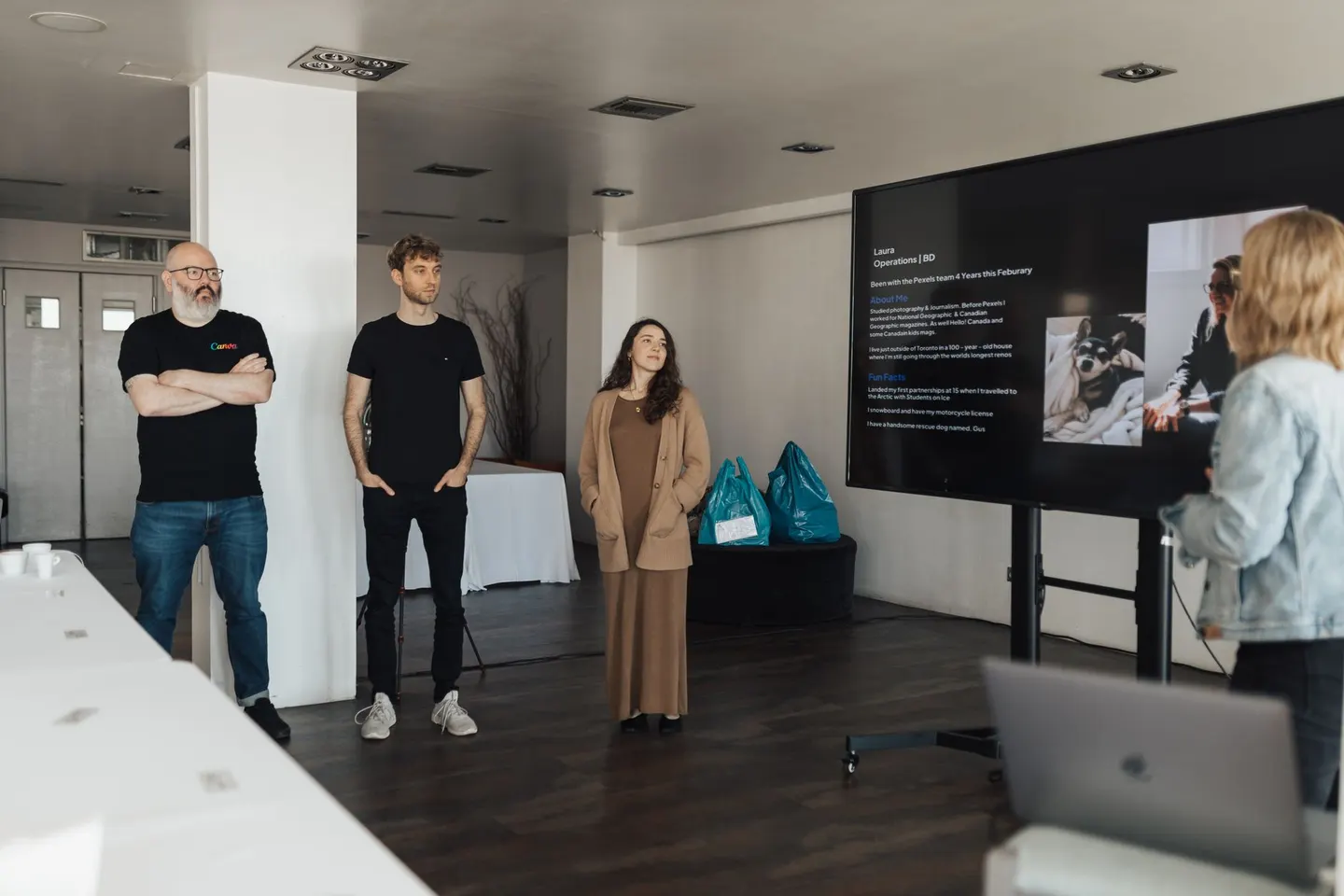 Conferència 'Socialització de gènere: La violència estructural invisible' *N*