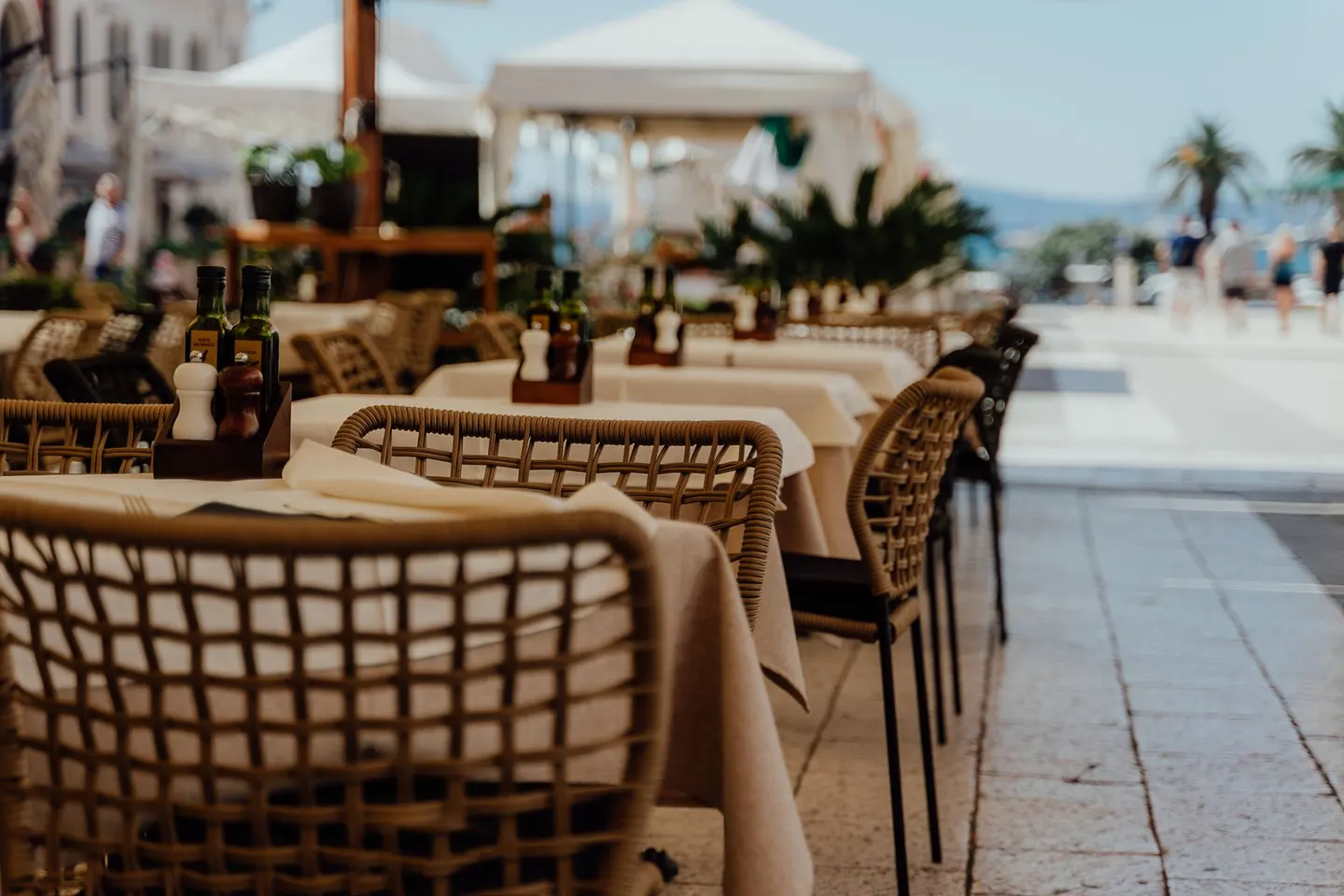 Ride and Dine with us