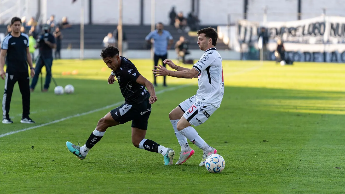 STVV vs Standard Liege