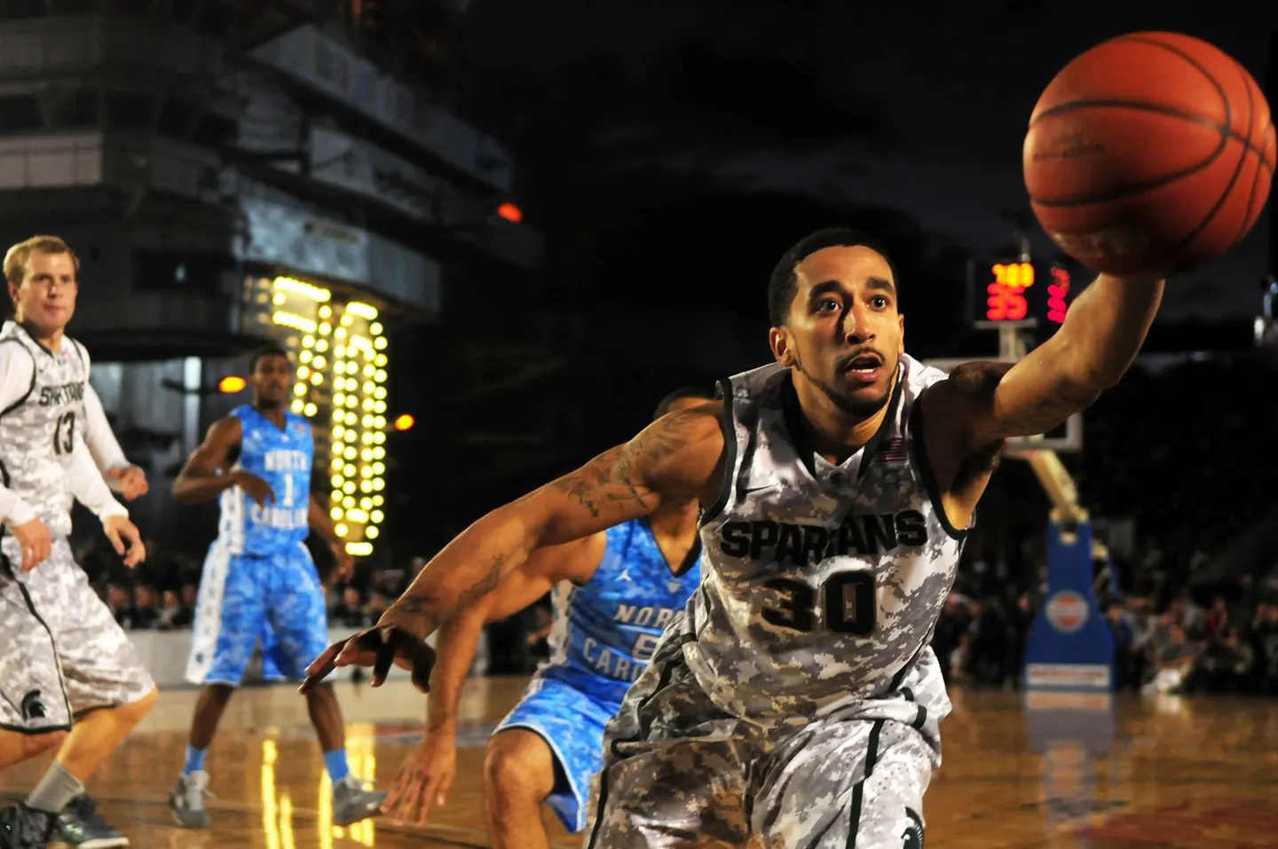 Portland Trail Blazers At Phoenix Suns