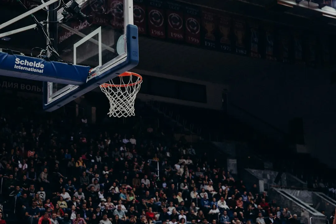Los Angeles Lakers At Minnesota Timberwolves