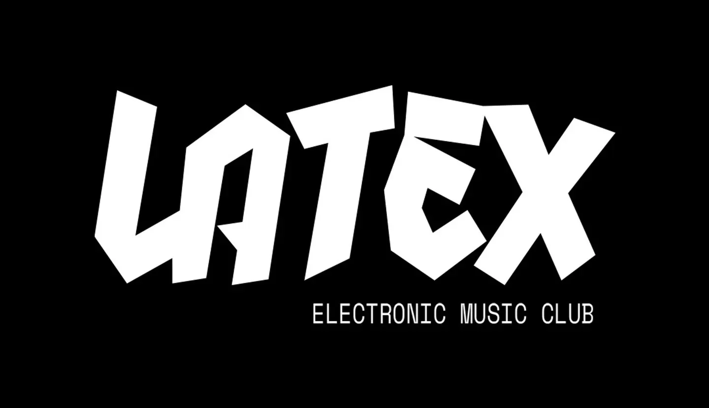 V18/09 LATEX. RYVES & DEK en LATEX