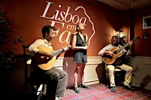 Lisboa em Fado - Intimate Live Fado Music Show with Port wine in Lisbon