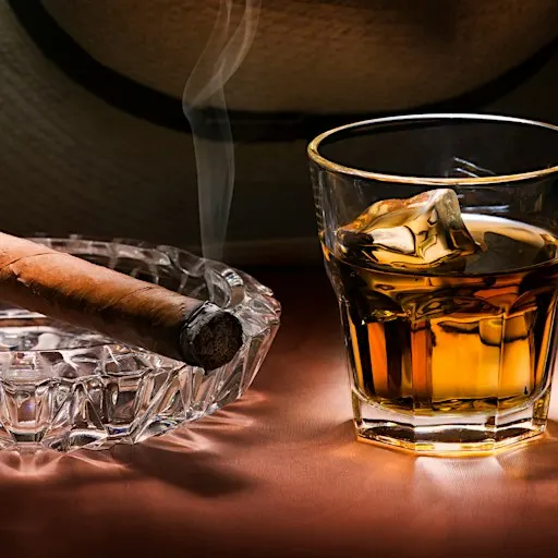 PUFF & POUR