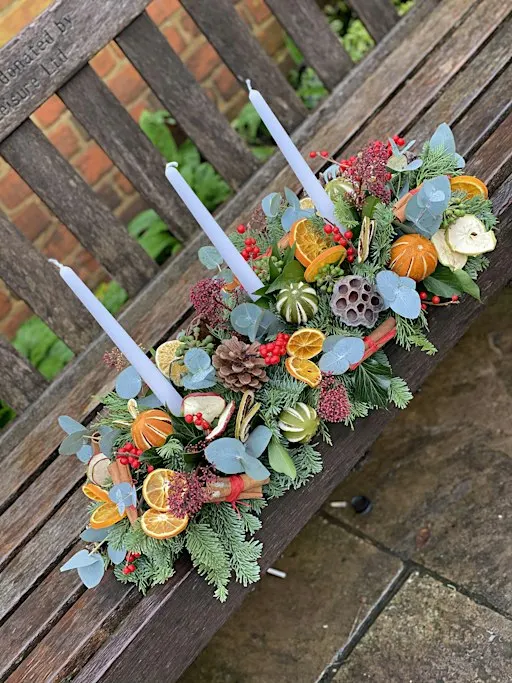 Copy of Christmas Table Arrangement Workshops