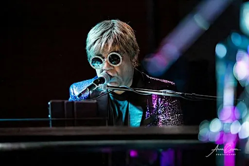 Sir Elton – The Elton John Tribute Show, Live in Las Vegas