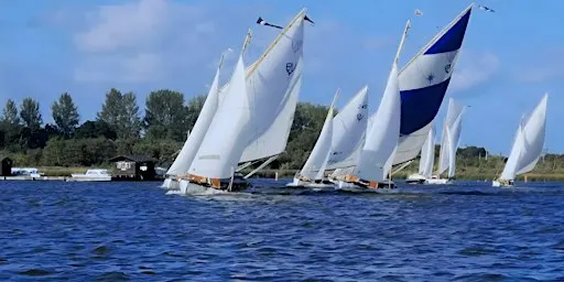 Barton Regatta Week - with How Hill Accommodation
