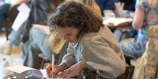 Schrijftafel voor creatieven: werk aan je socials, projectplan en begroting