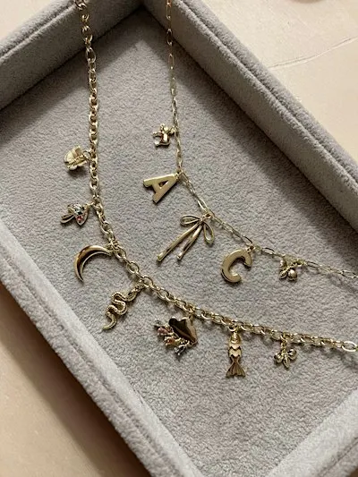 Sip & Charm Bar in Fairfax City - Make Custom Charm Jewelry