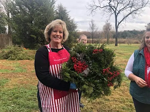 Christmas Wreath Workshop at Berkeley Plantation