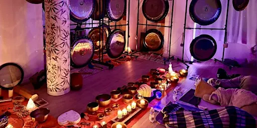 Trescore Balneario: BAGNO DI GONG con 10 Gong Planetari e Campane Tibetane