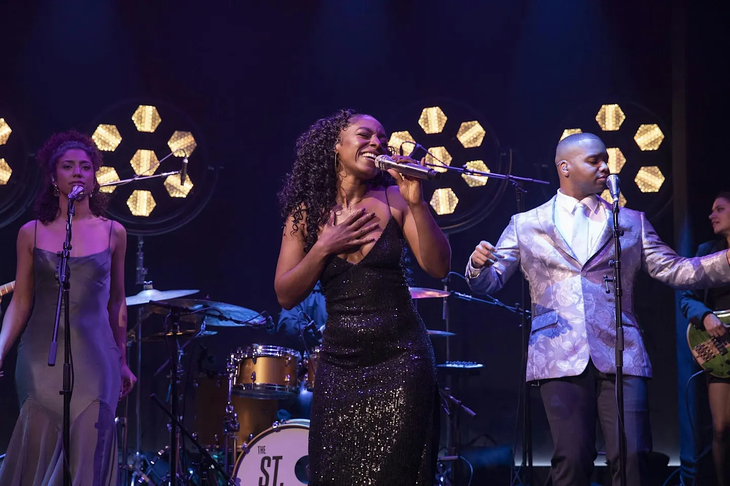 Motown Night in Pasadena: Live Music, Dinner, Drinks & Dancing