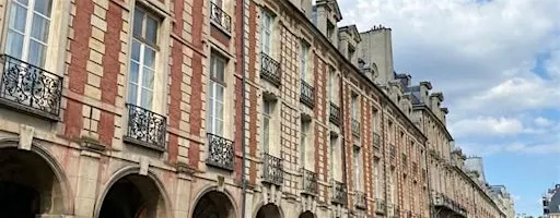 Visiter le Marais avec un jeu de piste culturel en plein air à Paris