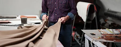 Florence: Authentic Leather Craft Experience in a Historic Artisan Boutique