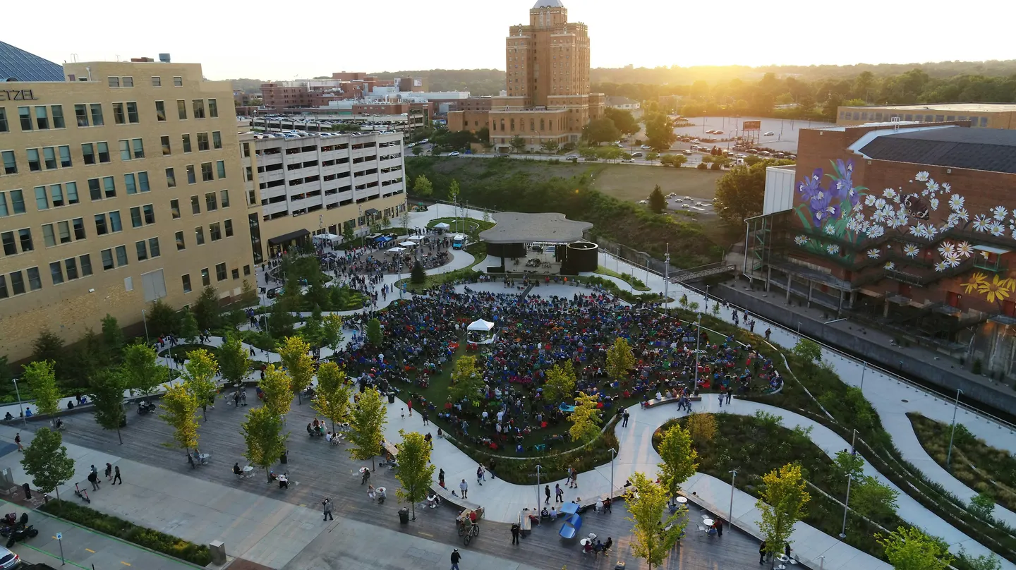 Discover Downtown Akron Walking Tour
