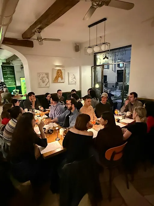 Pignetismi Speaking Club & Aperitivo – Practice Languages & Meet New People