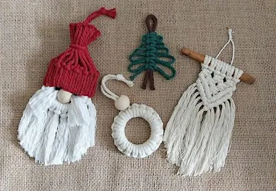 Macrame Christmas hanging ornaments workshop