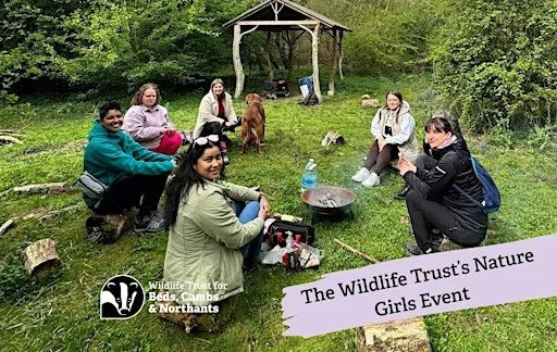 Nature Girls: Autumn Walk at Summer Leys
