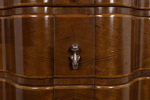 The furniture design of Sir Robert Lorimer