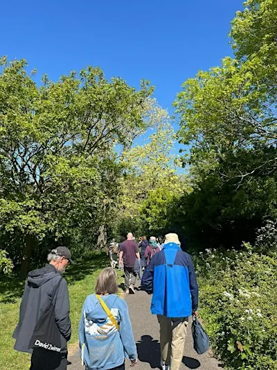 Community Mindful Walk in Queens Park, Brighton