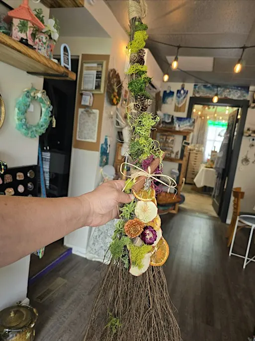 PRACTICAL MAGIK Sweeping: Broom or Wreath Crafting Workshop