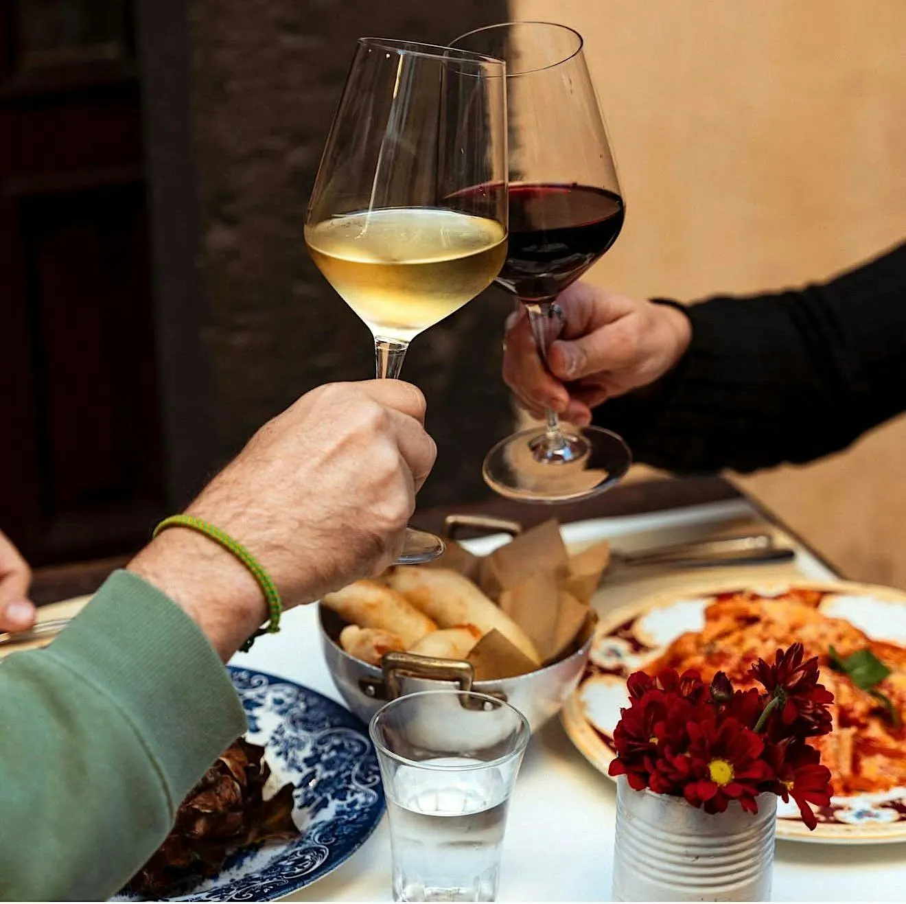 ROME WINE TASTING EXPERIENCE WITH FRIED LOCAL CUISINE DISHES VISIT + FOOD