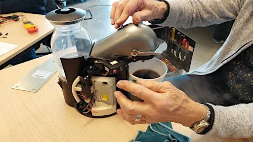 Za 7 nov - Repaircafé in het Ontmoetingshuis