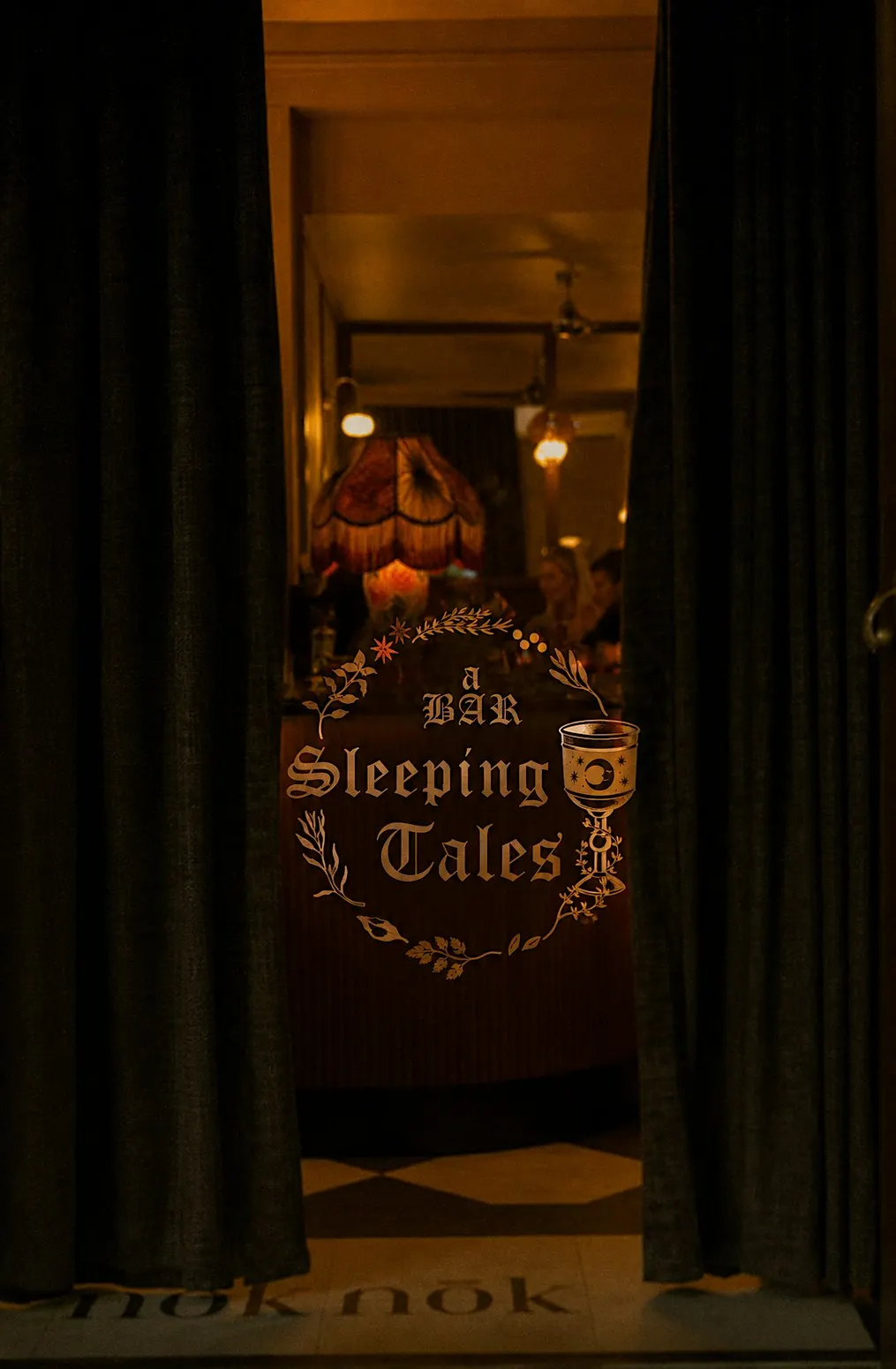 TAKEOVER 001 — a BAR sleeping tales