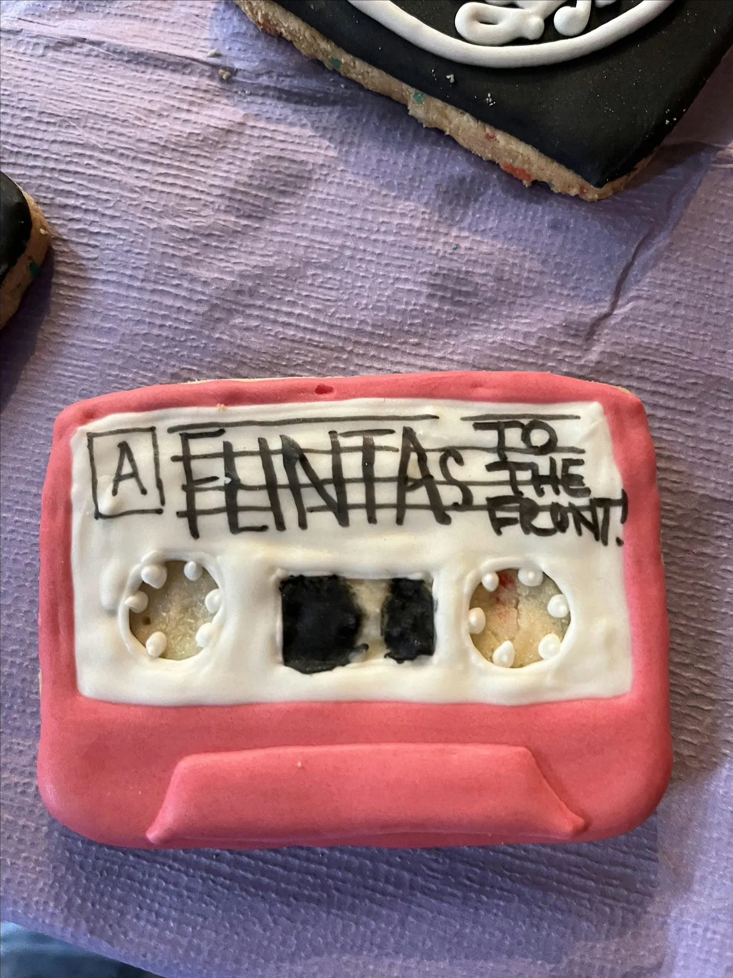 DeziBellas x WAVES | internat. Networking for FLINTA Music Professionals
