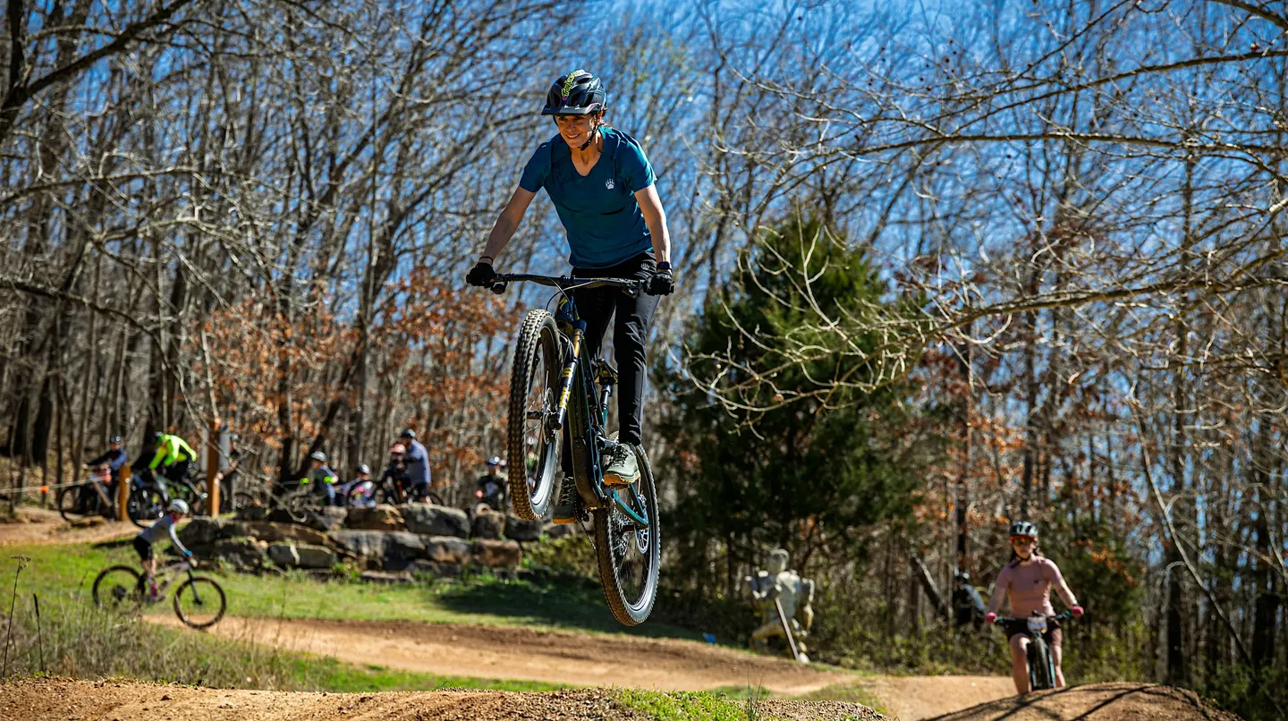 Mountain Bike JUMP & DROP Clinic