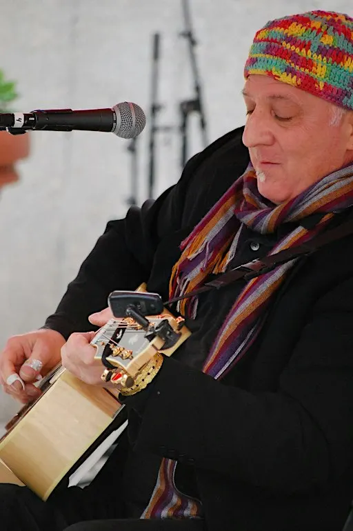 'Sea Isle City Library' / In Concert: TAL NACCARATO, LIVE! Unplugged!